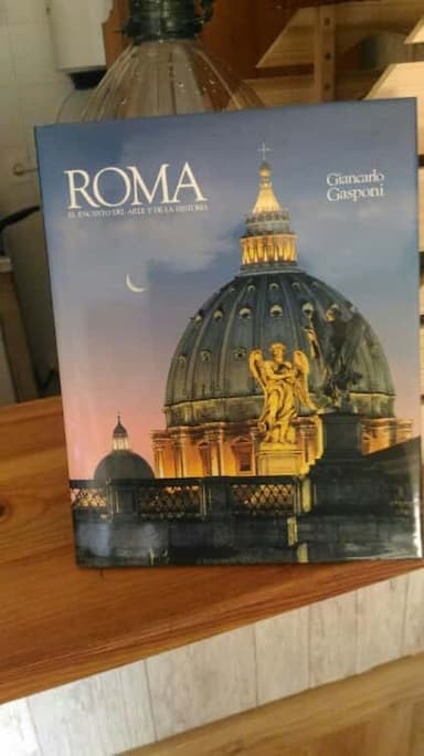 Roma el encanto del arte y de la historia