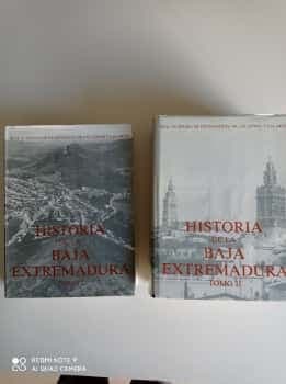 Historia de la baja Extremadura (2 tomos)