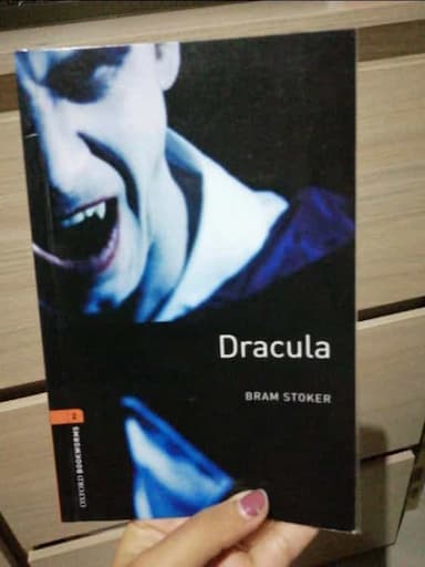 Oxford Bookworms Library: Stage 2: Dracula